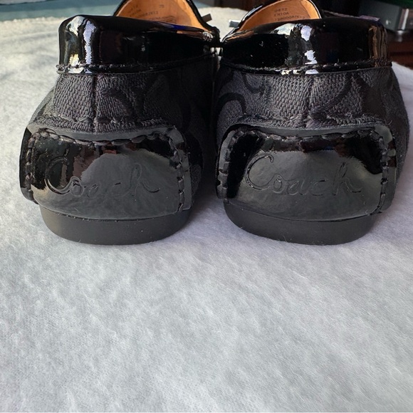 Coach black Freda Loafer w/patent leather trim. - Picture 1 of 7